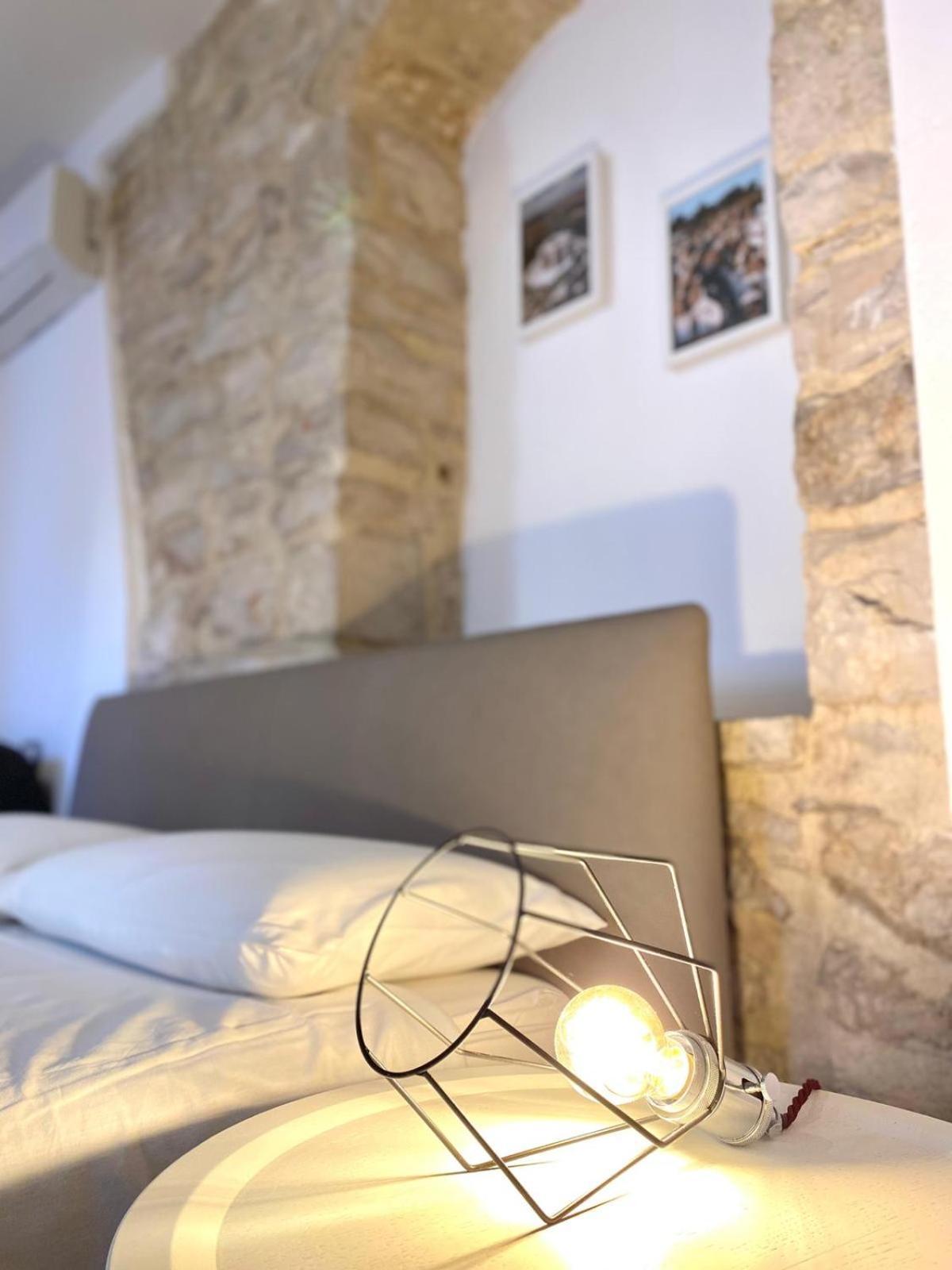 Altrelli Rooms Corato Exterior foto